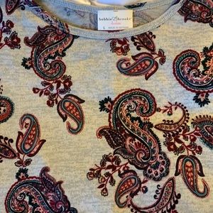 Women’s Paisley Print Top